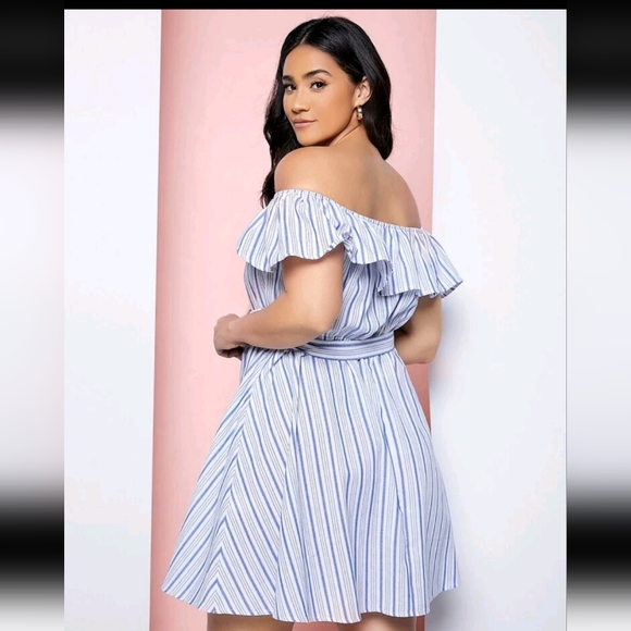 💜4 for $50 Plus size Dress (SHEIN 3X - US 18)💜 - Picture 2 of 2